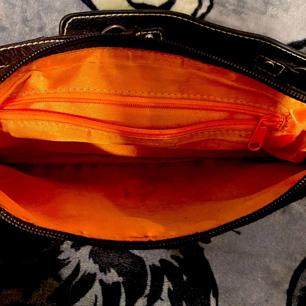 Small Guess shoulder purse